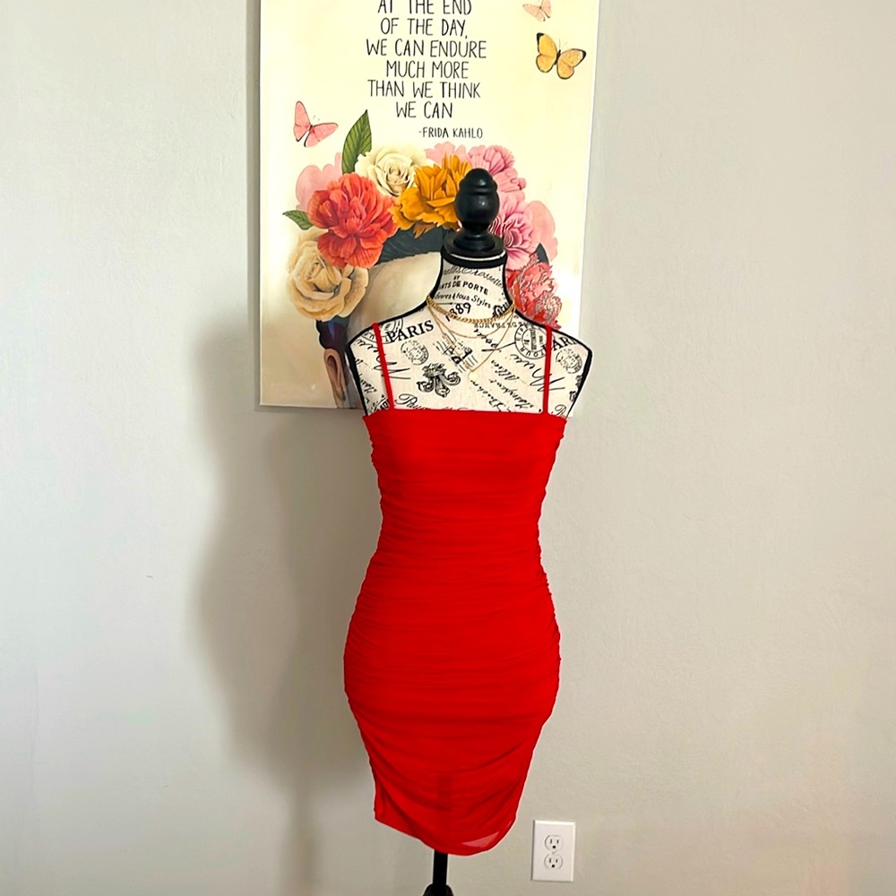 Shein red Mini dress with adjustable straples size Small